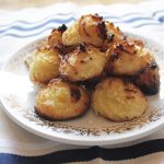 Cocadas de postre del menu semanal de Mi Cocina en tu Casa, comida a domicilio