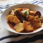 Patatas a la riojana, comida tradicional para menu semanal con entrega a domicilio en Madrid, Mi cocina en tu casa