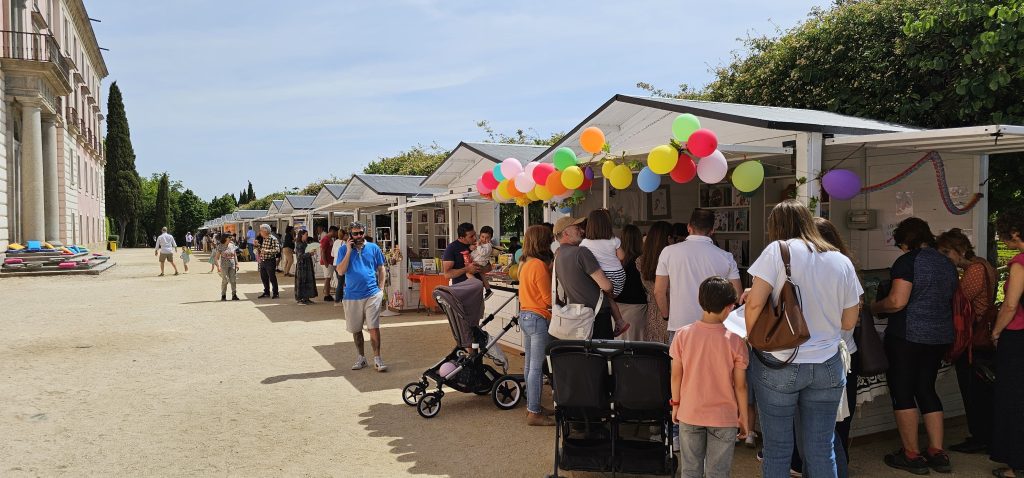 La afluencia fue notable en la Feria del Libro